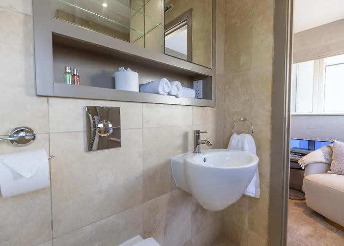 Stylish In Harrogate, Short Walk To The Convention Centre & Bettys