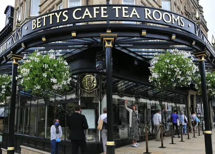 Stylish In Harrogate, Short Walk To The Convention Centre & Bettys