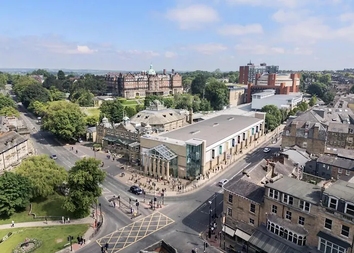 Διαμέρισμα Stylish In Harrogate, Short Walk To The Convention Centre & Bettys Χαρογκέιτ